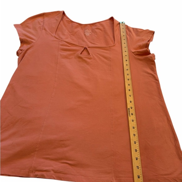 Torrid Foxy Notch Neck Cap Sleeve Top-Size 4X - Picture 5 of 9